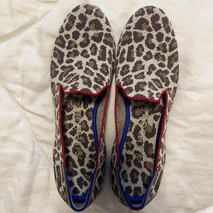 BRAND NEW NEVER WORN Rothy's Loafers in Big Cat